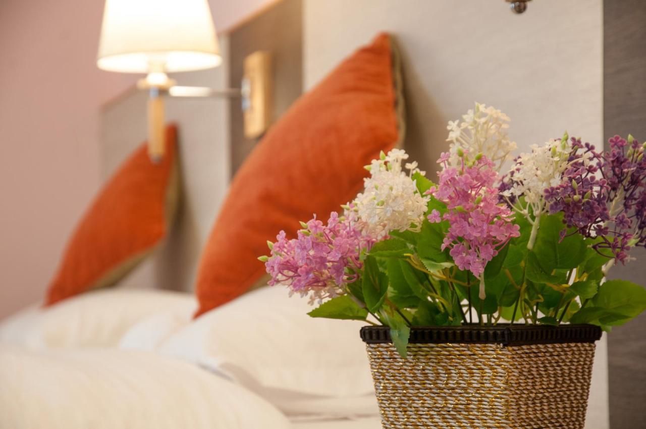 Hotel Krishna Κατμαντού Εξωτερικό φωτογραφία