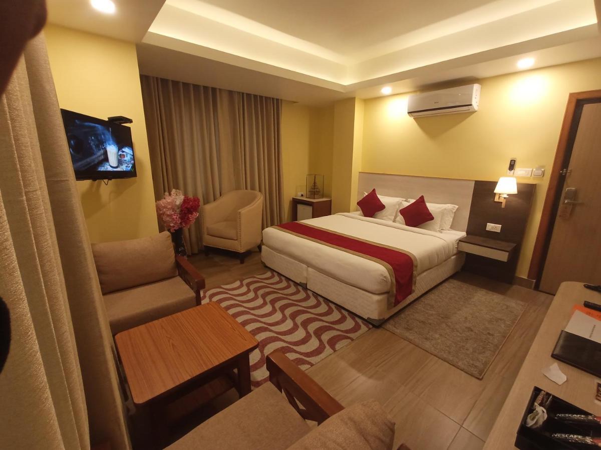 Hotel Krishna Κατμαντού Εξωτερικό φωτογραφία