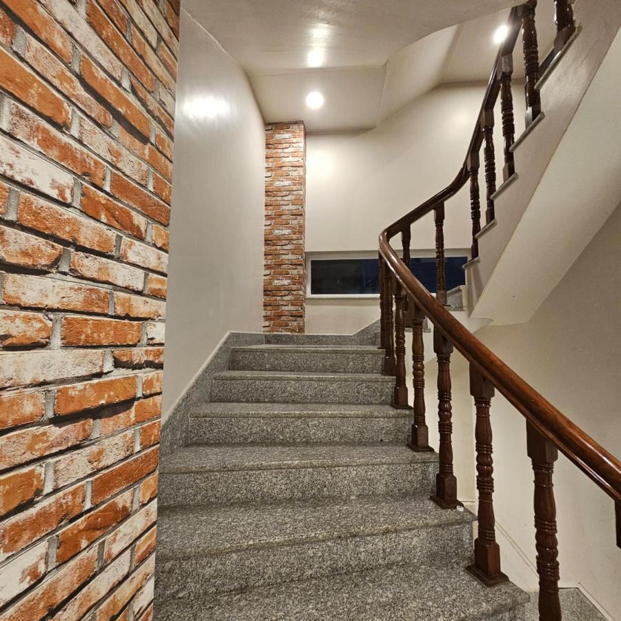 Hotel Krishna Κατμαντού Εξωτερικό φωτογραφία